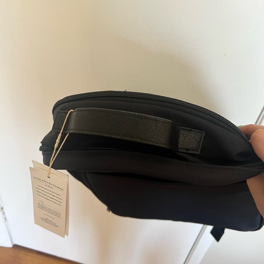 BEIS Black Minimalist Backpack - Picture 10 of 14
